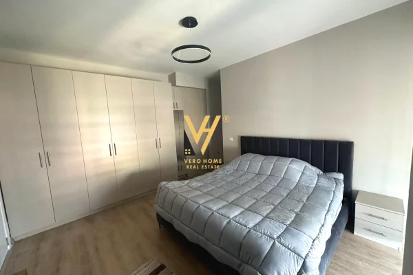 Shtepi ne shitje Apartament ne Tirane, 1+1, Mobilimi E mobiluar, Pagesa 200,000  Euro.