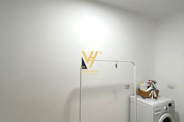 Shtepi me qera Apartament ne Tirane, 2+1, Mobilimi E mobiluar, Pagesa 75,000  Leke.