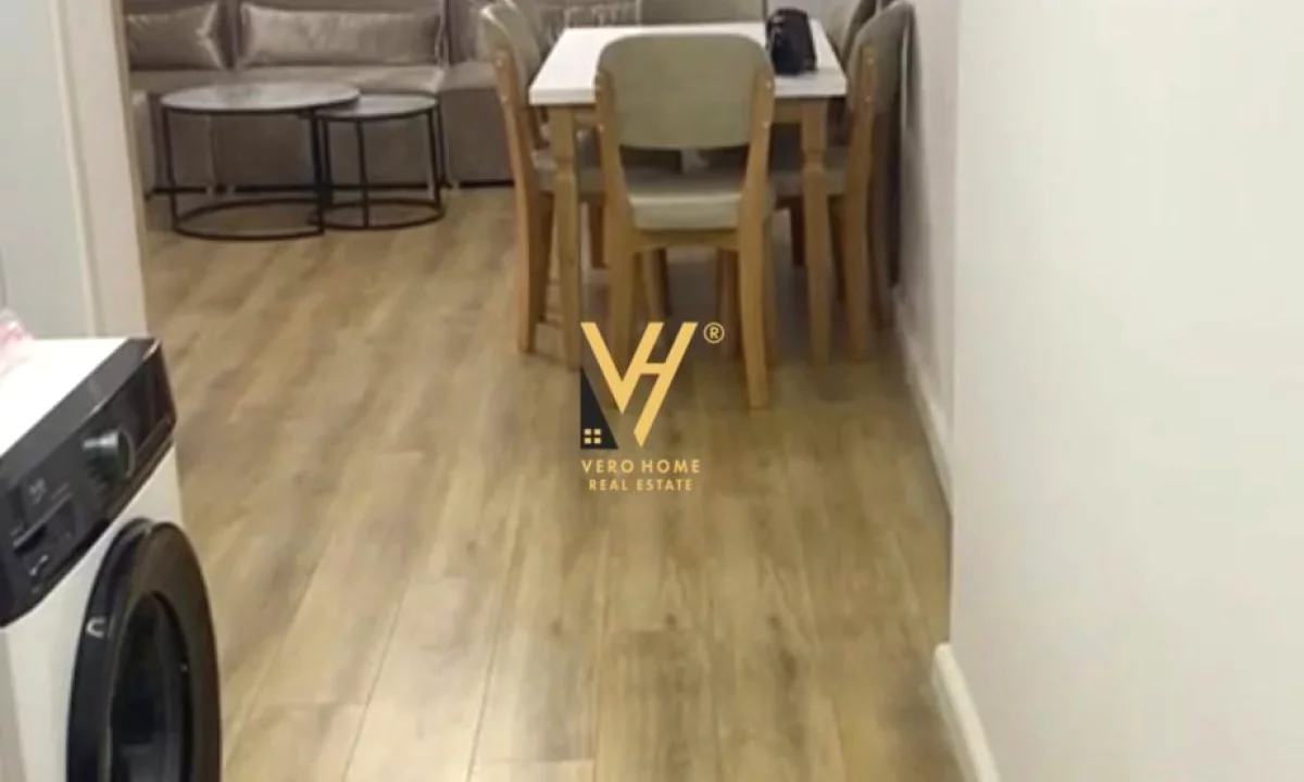 Shtepi me qera Apartament ne Tirane, 2+1, Mobilimi E mobiluar, Pagesa 55,000  Leke.