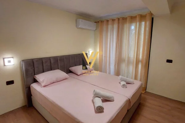 Shtepi me qera Apartament ne Tirane, 2+1, Mobilimi E mobiluar, Pagesa 80,000  Leke.
